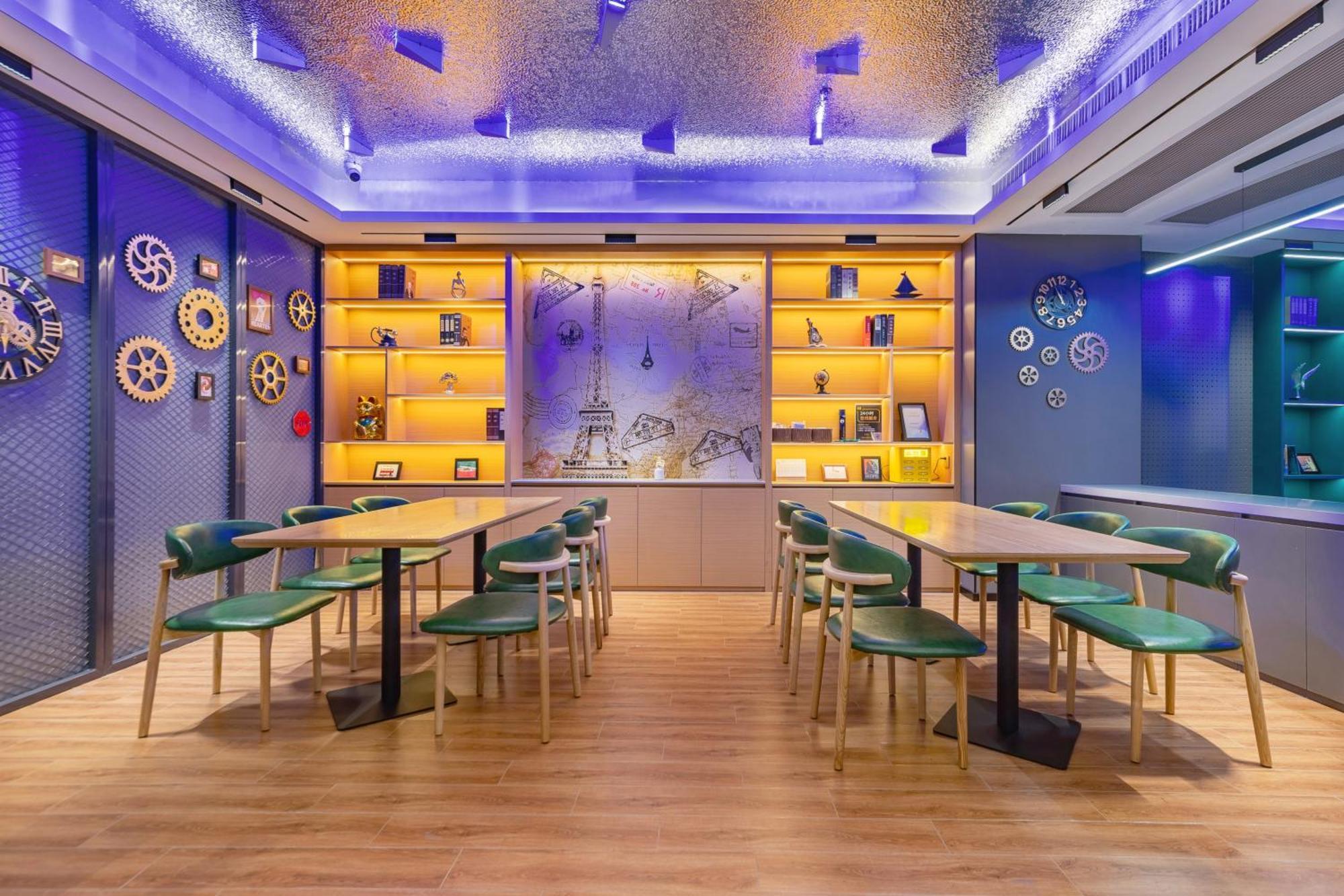 Xinghe Yuezhi S Hotel To Guangzhou Yuexiu Park Railway Station Subway Station -Conference Centerbaima Clothing City Flagship Store--Reputation Preferred Eksteriør bilde